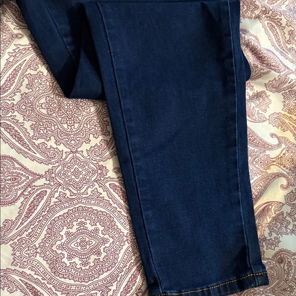 VENUS Dark Blue Floral Embroidered Skinny Jeans - Picture 5 of 6